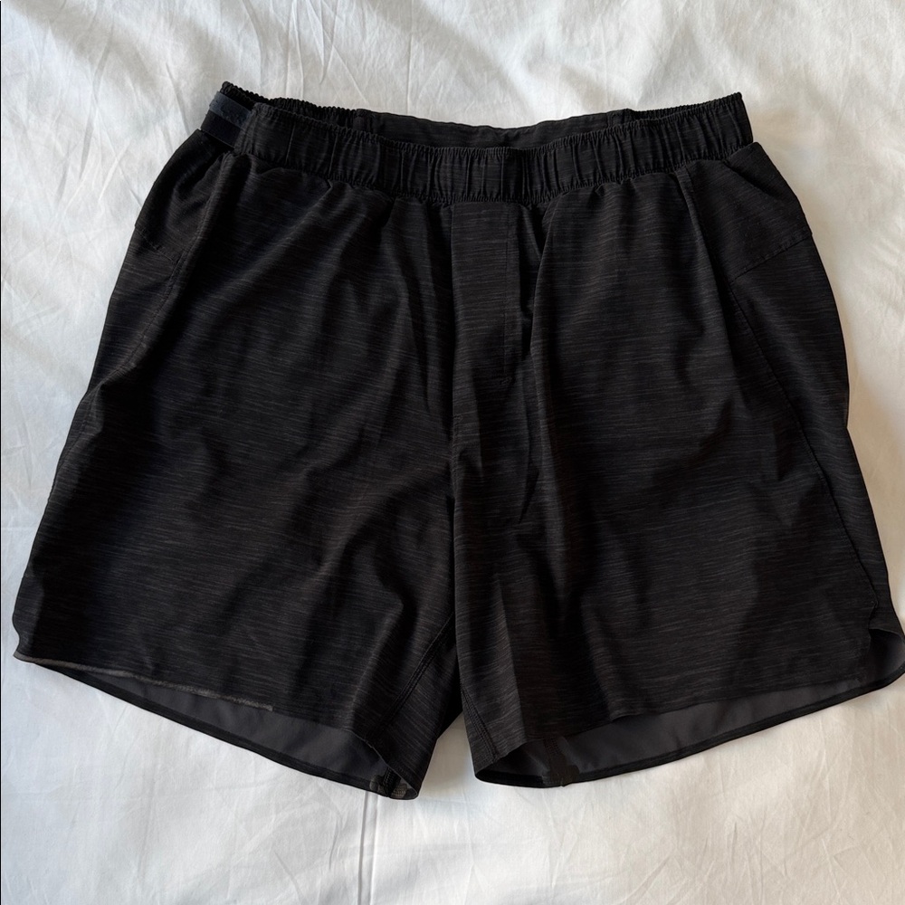 Men’s Lulu Lemon Black Athletic Shorts